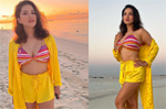 Sunny Leone’s perfect sunset in Maldives looked even better with her striped swimsuit